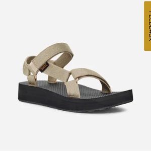 TEVA Midform Sandals Metallic Champagne Size 9